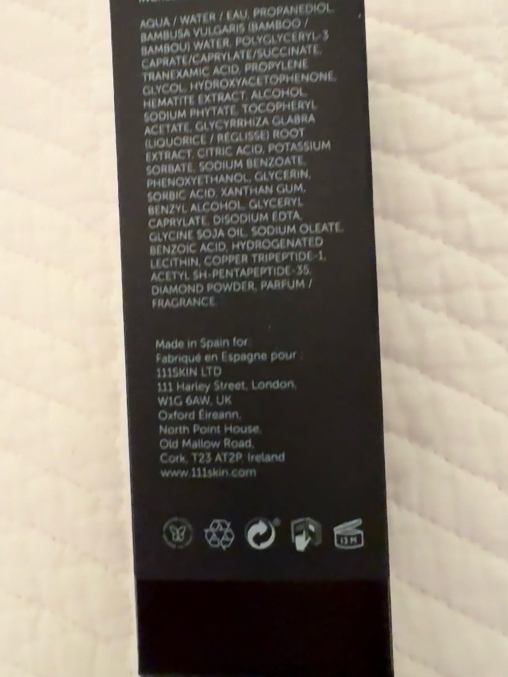 111SKIN Celestial Black Diamond Brightening Essence — Black & Silver - Picture 4 of 4